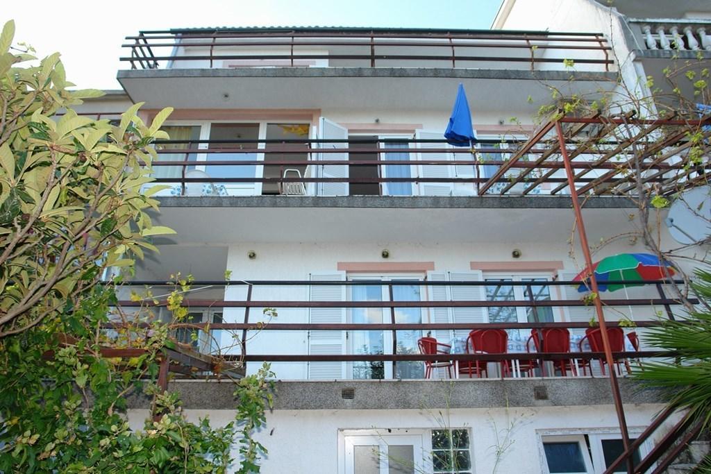 Beautiful Apartment In Crikvenica With Kitchen Habitación foto